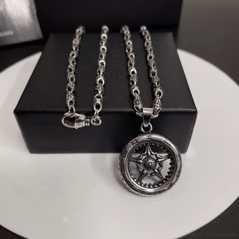 Chrxmx Hxxrts Necklaces Comfortable 299846