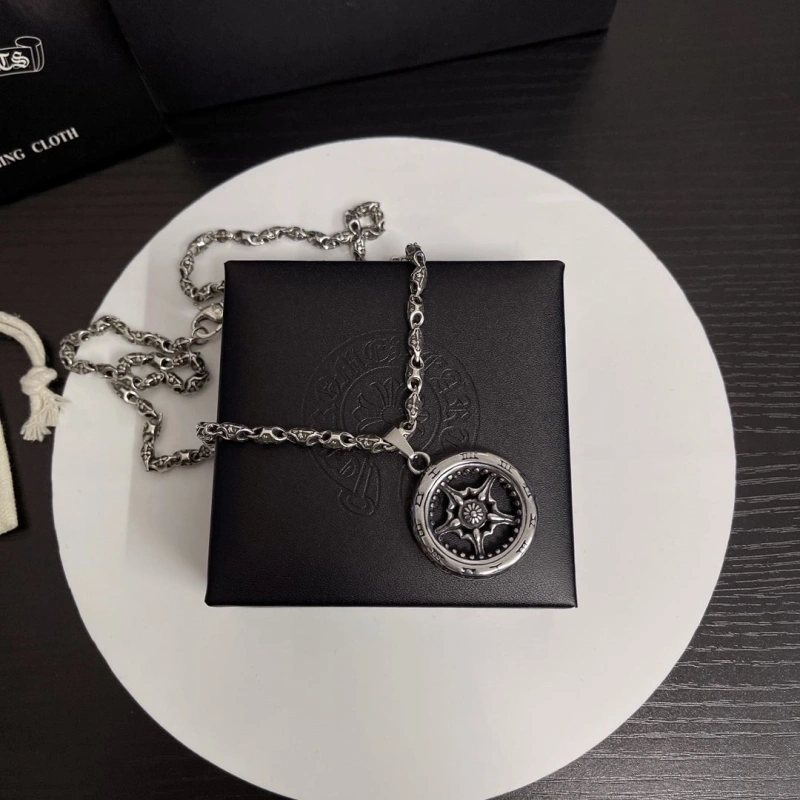 Chrxmx Hxxrts Necklaces Comfortable 299846