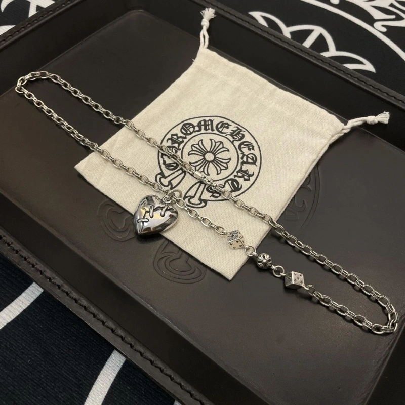 Bold Chrxmx Hxxrts Necklaces 299827