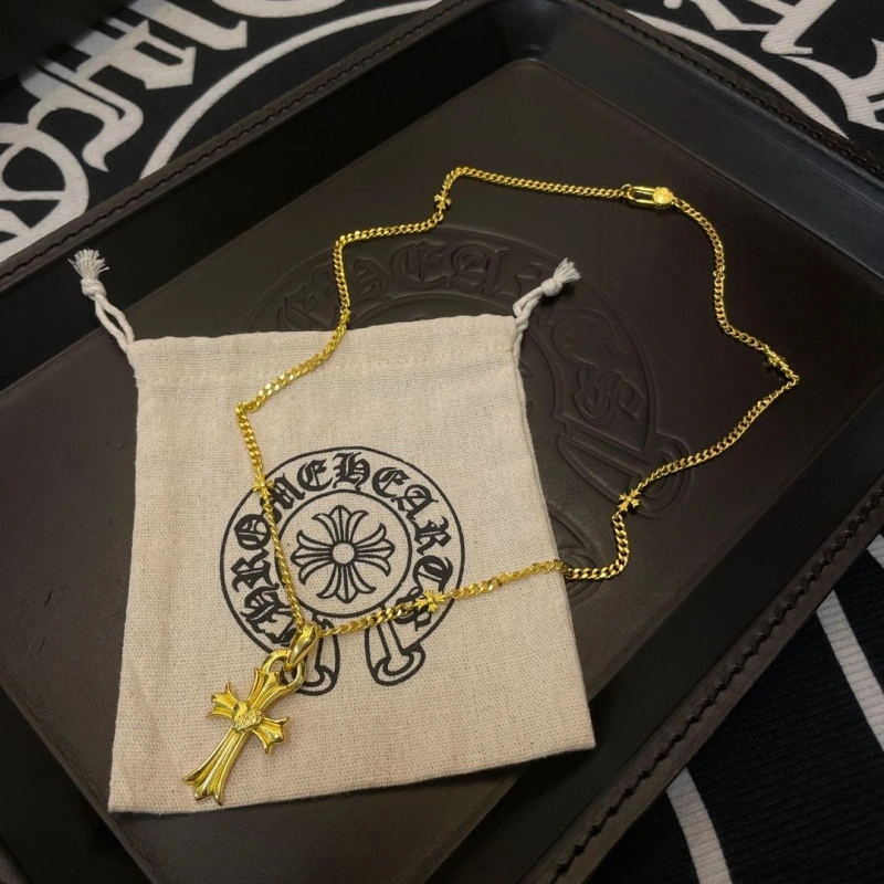 UrbanStyle Chrxmx Hxxrts Necklaces 299822