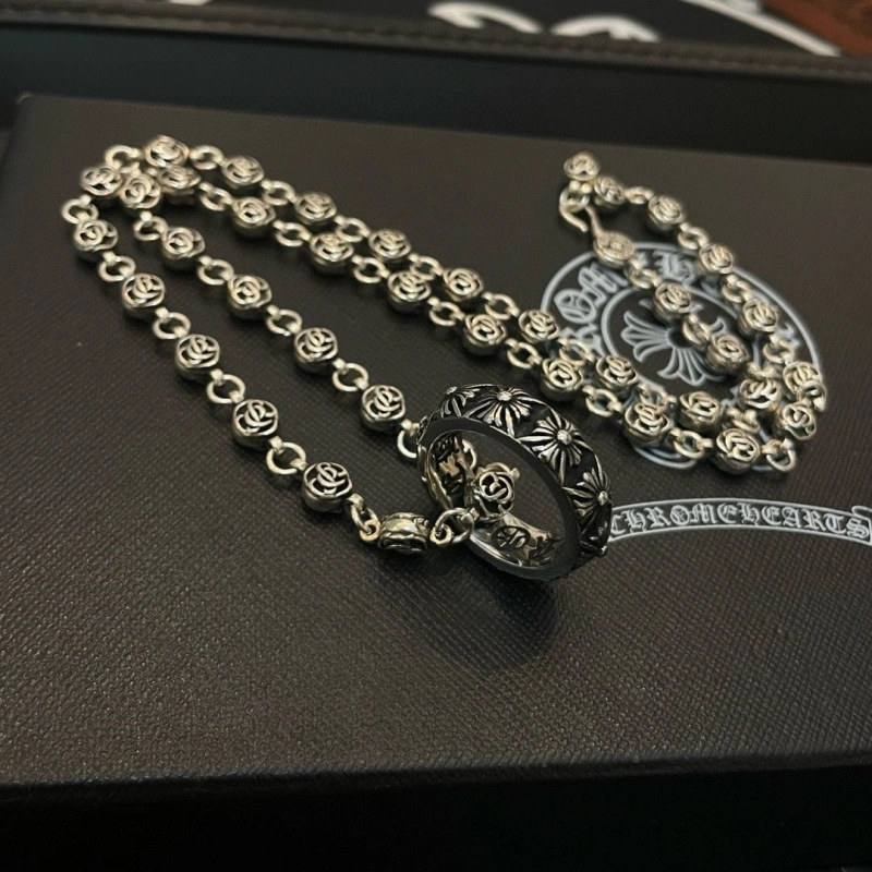 Chrxmx Hxxrts Necklaces Resilient 299815