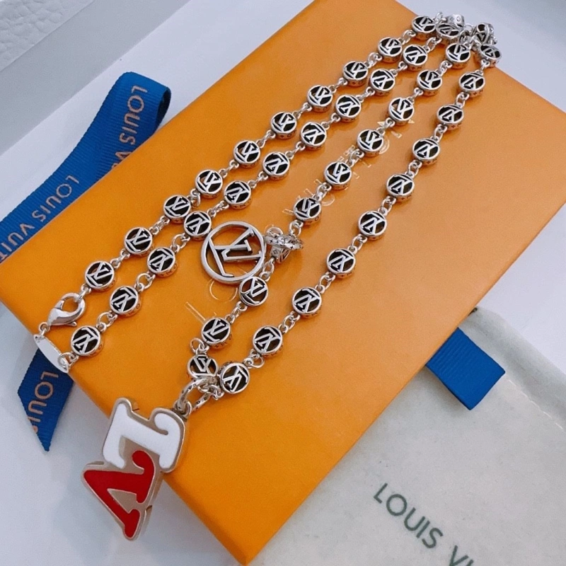 Compact LX Necklaces 310864