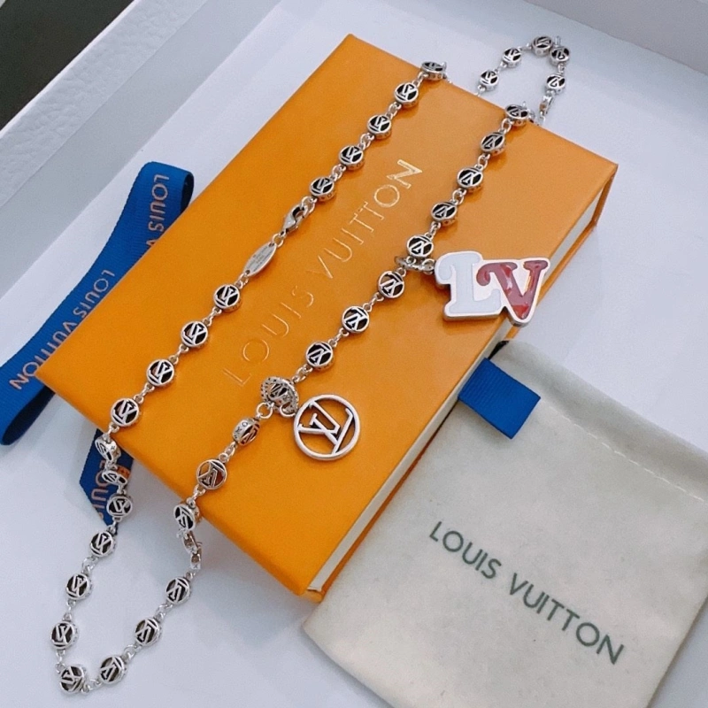 Compact LX Necklaces 310864