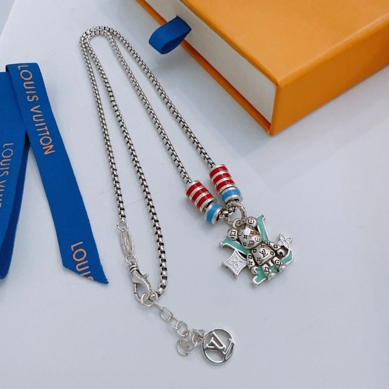 Durable LX Necklaces 310861