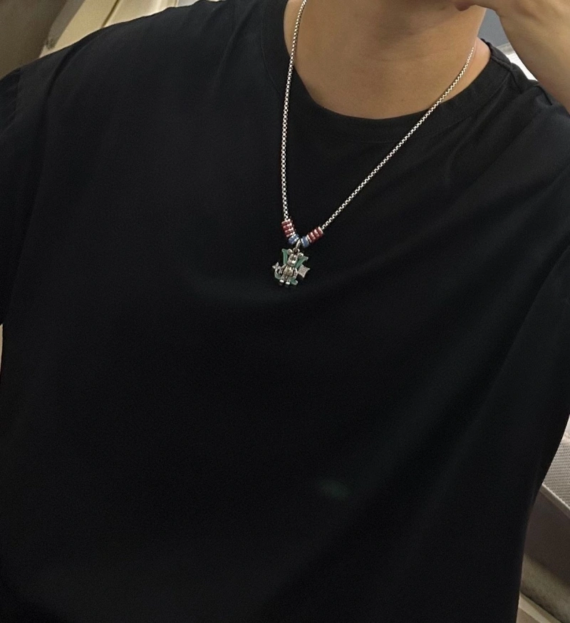 Durable LX Necklaces 310861