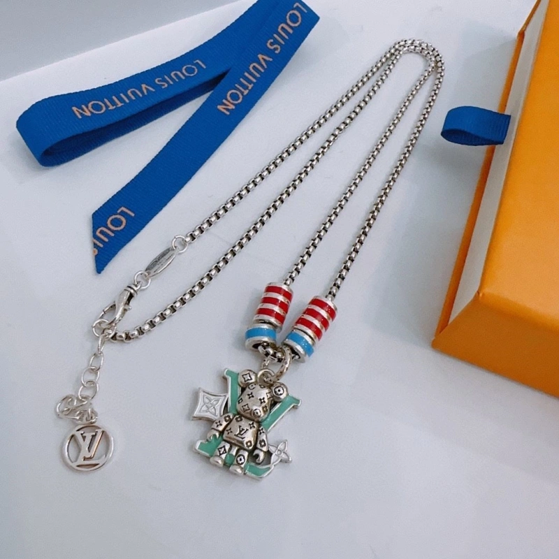 Durable LX Necklaces 310861
