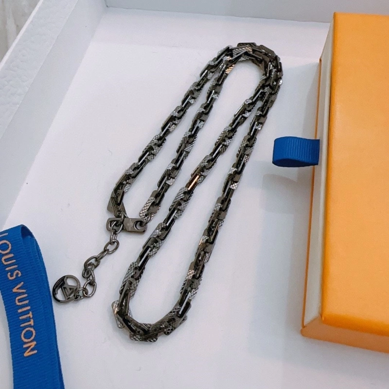 Unique LX Necklaces 310869