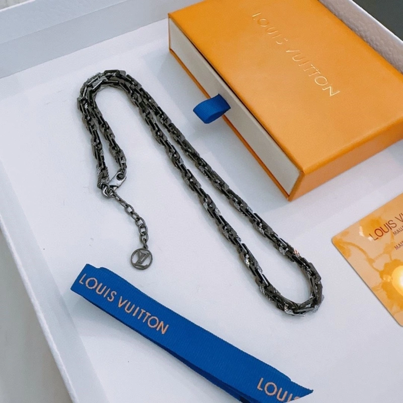 Unique LX Necklaces 310869