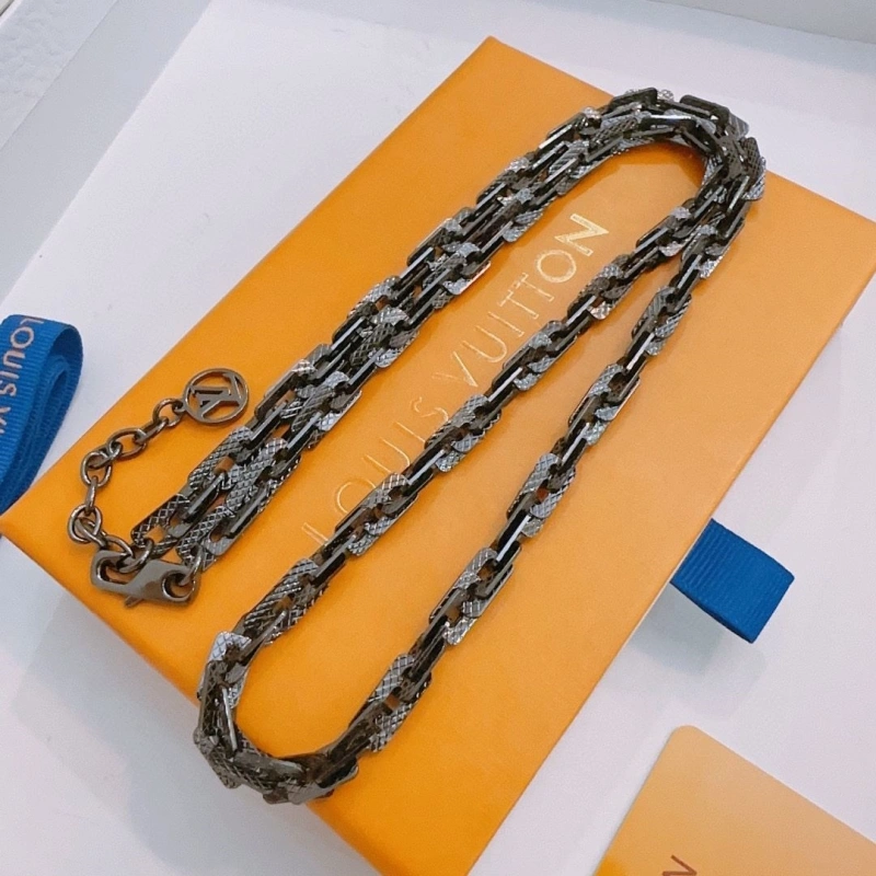 Unique LX Necklaces 310869