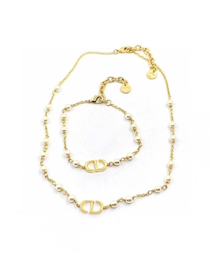 Flexible Christian Dxxr Necklaces 294733