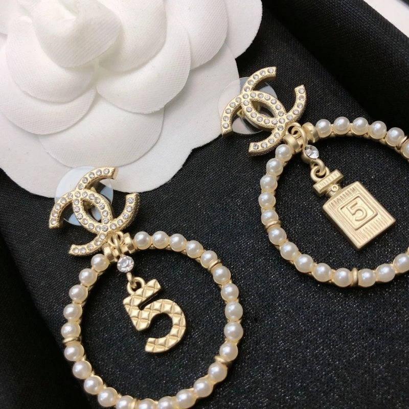 Functional Chxnxl Earrings 289050