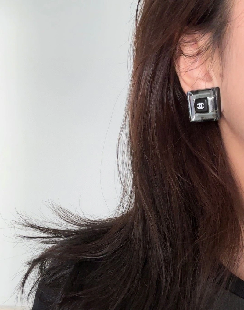 Unique Chxnxl Earrings 289054
