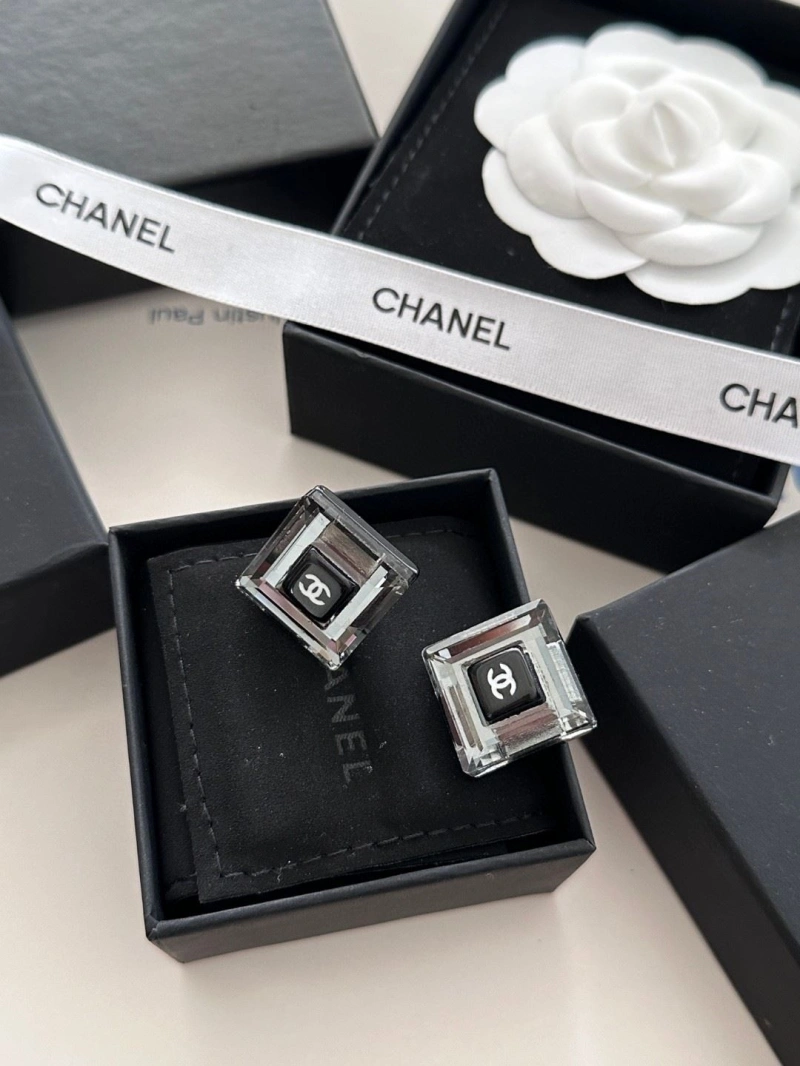 Unique Chxnxl Earrings 289054