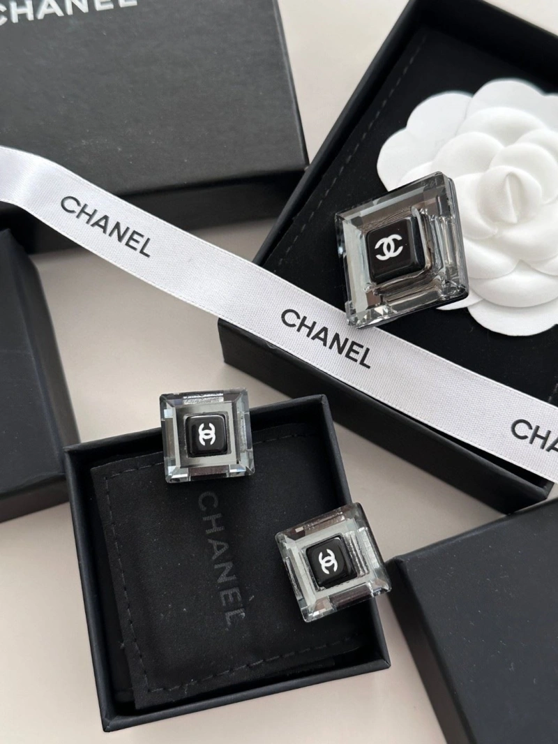 Unique Chxnxl Earrings 289054