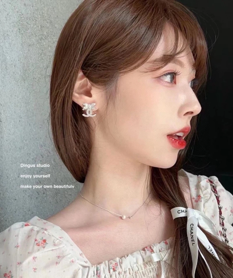 Durable Chxnxl Earrings 289063