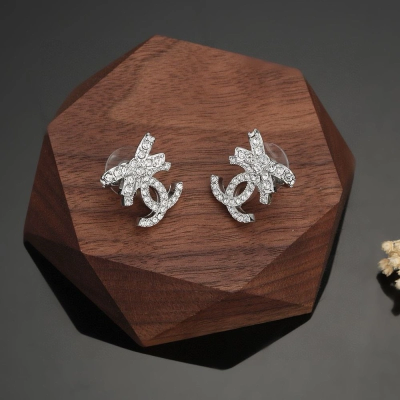 Durable Chxnxl Earrings 289063