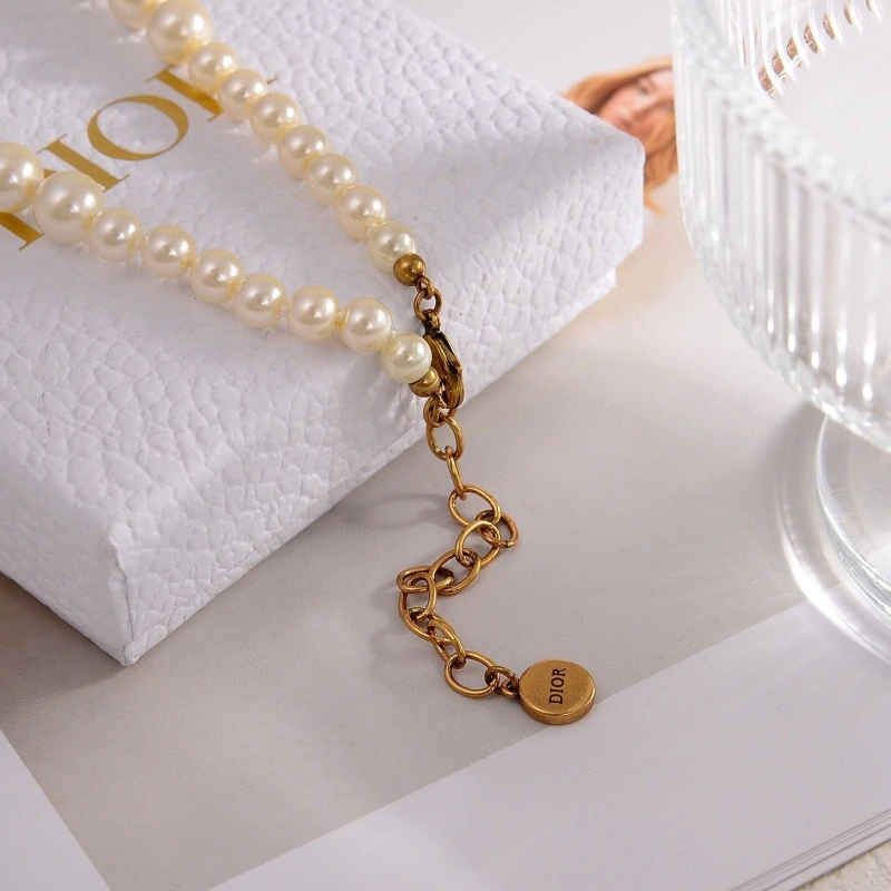 Sleek Christian Dxxr Necklaces 294736