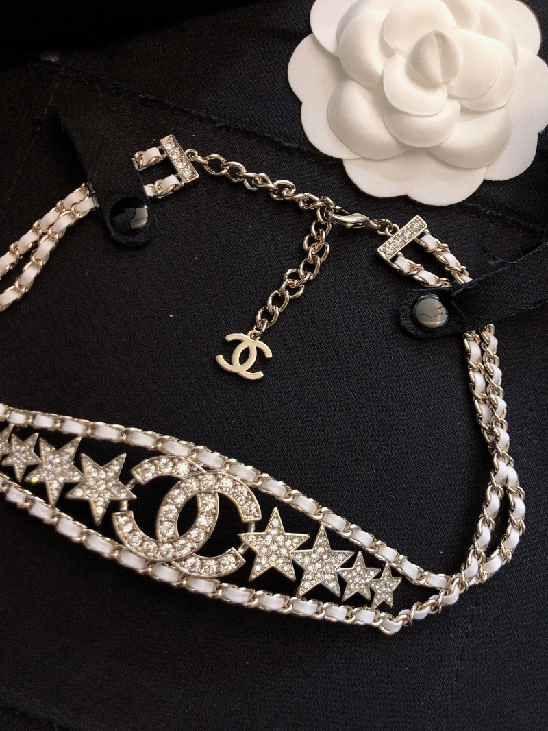Fashionable Chxnxl Necklaces 288275