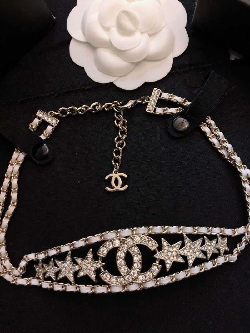 Fashionable Chxnxl Necklaces 288275