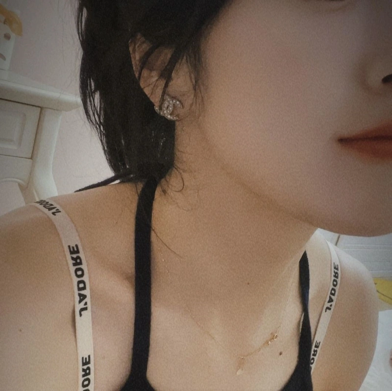 Chxnxl Earrings Soft 289037