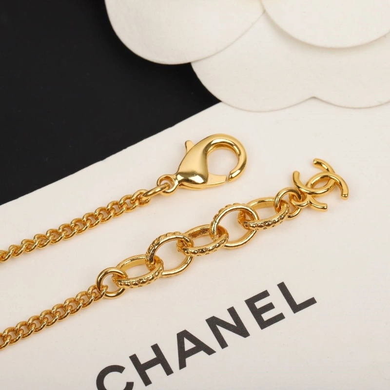 Affordable Chxnxl Necklaces 288277