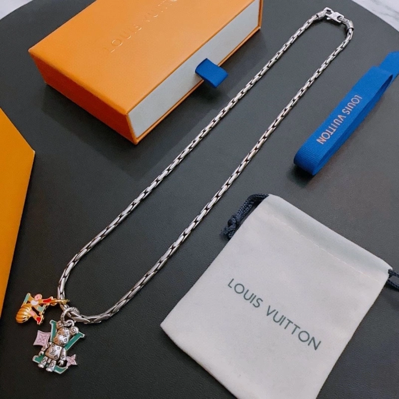 Compact LX Necklaces 310840