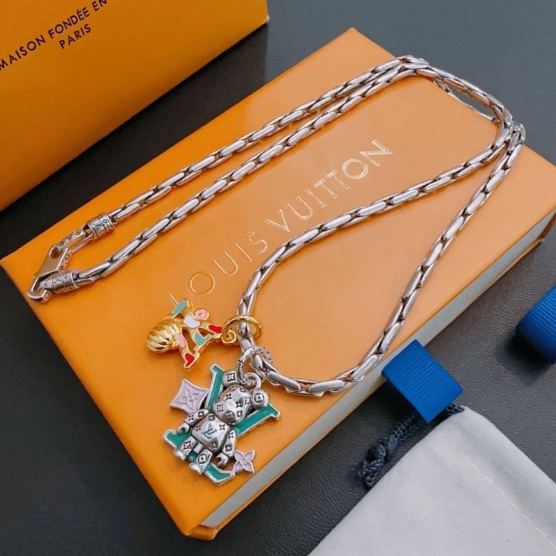 Compact LX Necklaces 310840