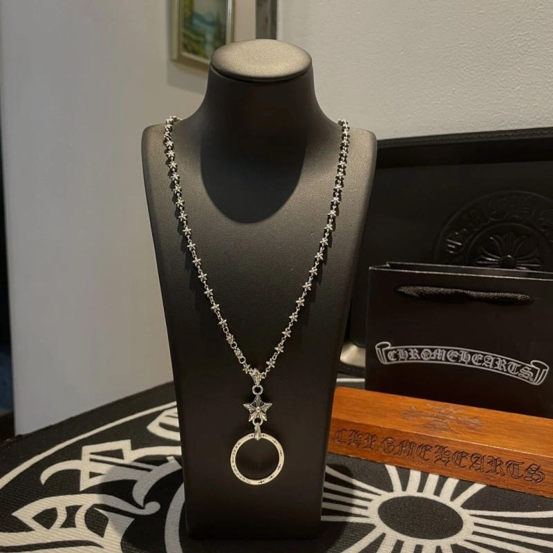 GoodFit Chrxmx Hxxrts Necklaces 299807