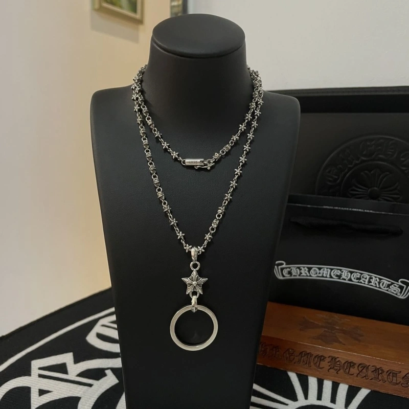 GoodFit Chrxmx Hxxrts Necklaces 299807