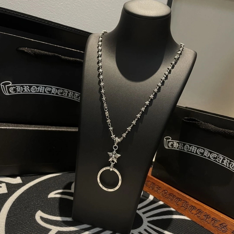 GoodFit Chrxmx Hxxrts Necklaces 299807