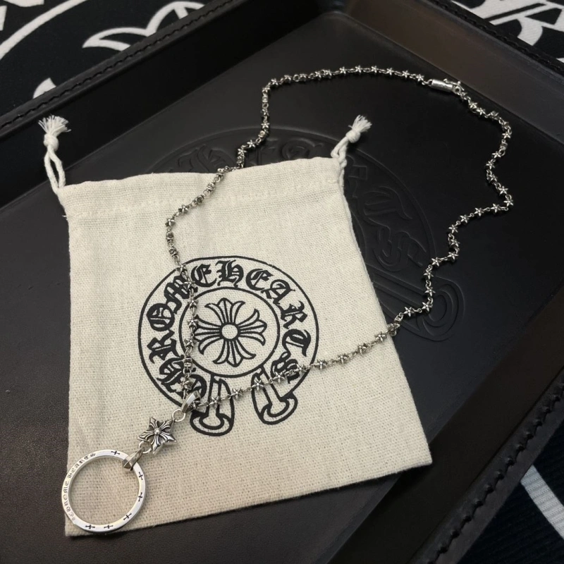 GoodFit Chrxmx Hxxrts Necklaces 299807