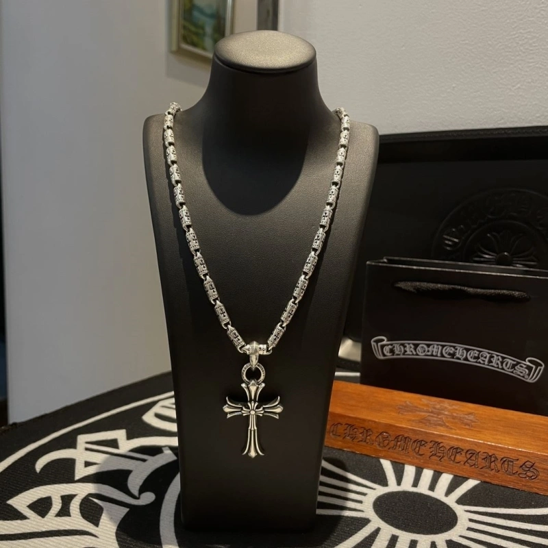 Chrxmx Hxxrts Necklaces StreetReady 299811