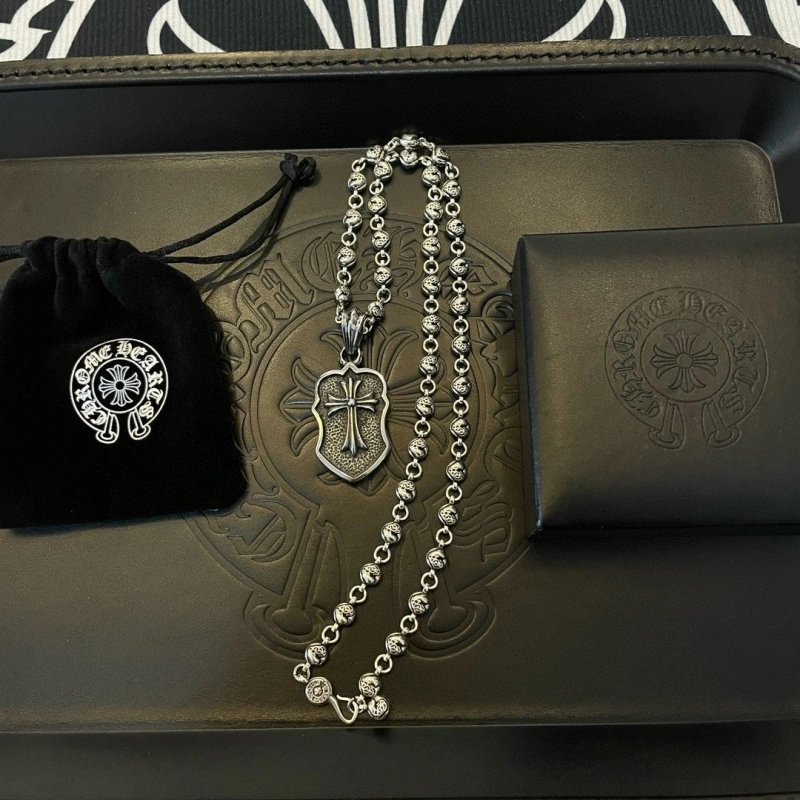 Trendy Chrxmx Hxxrts Necklaces 299791