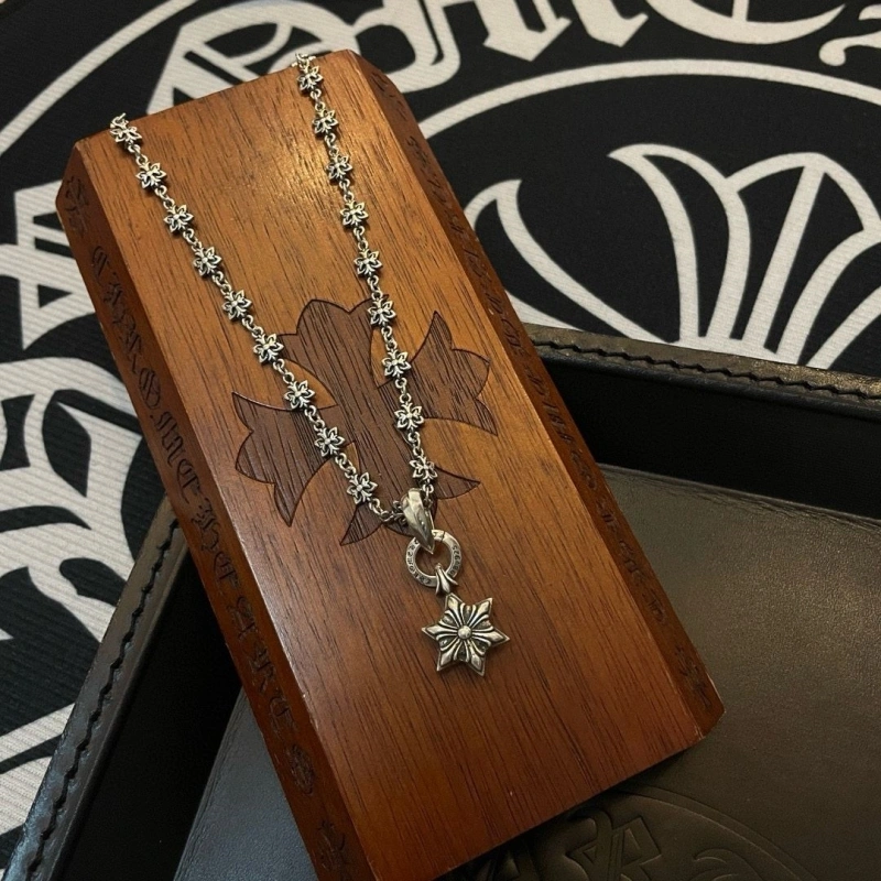 Chrxmx Hxxrts Necklaces Durable 299806