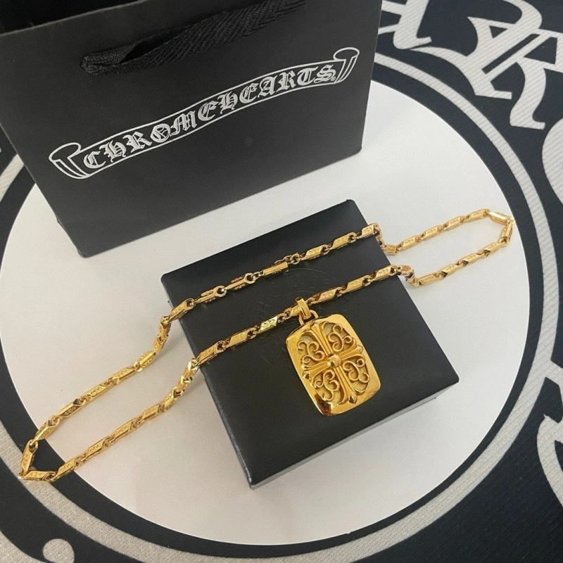 Breathable Chrxmx Hxxrts Necklaces 299794