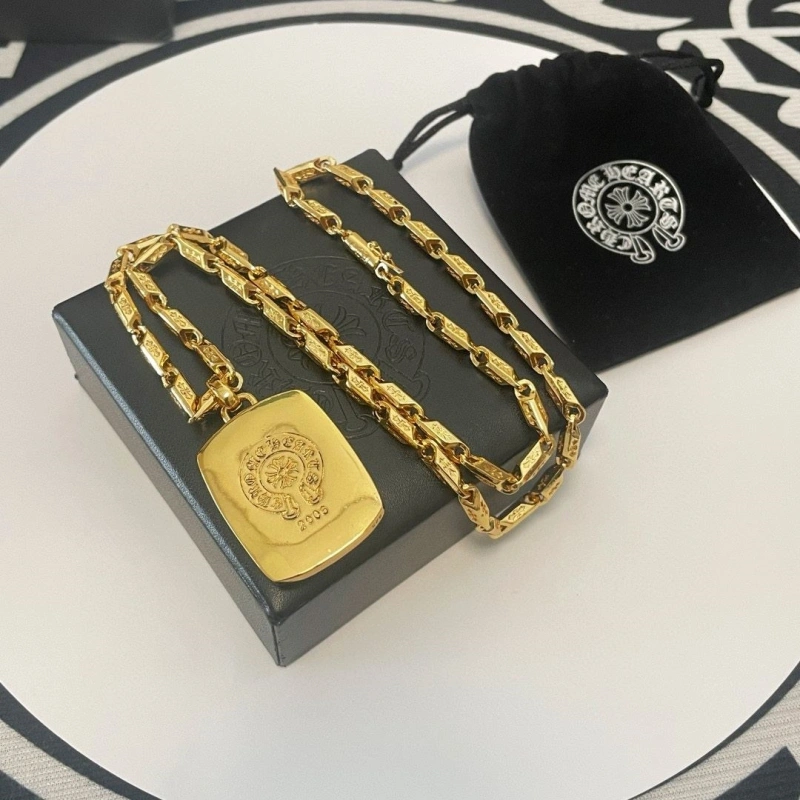Breathable Chrxmx Hxxrts Necklaces 299794