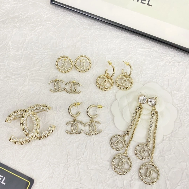 Bold Chxnxl Earrings 289040