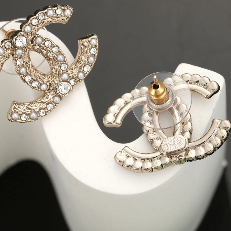 Breathable Chxnxl Earrings 289033
