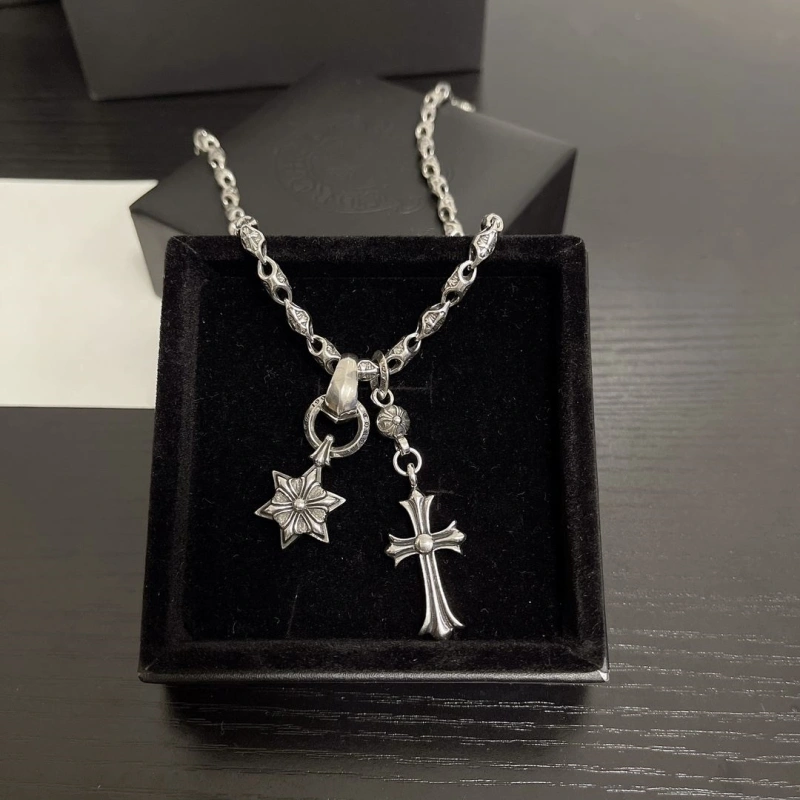 Chrxmx Hxxrts Necklaces Reliable 299785