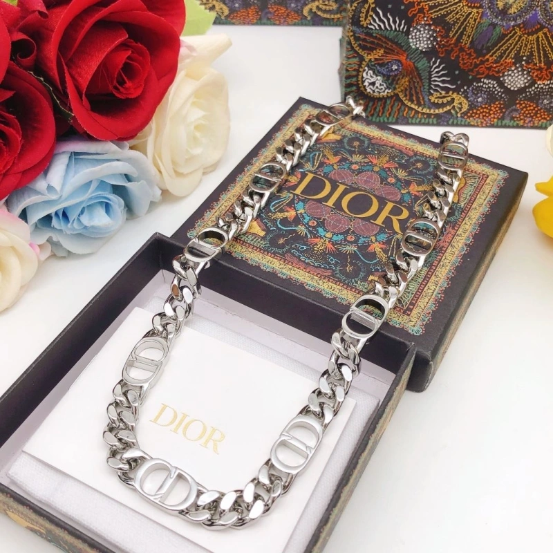 Christian Dxxr Necklaces Timeless 294742