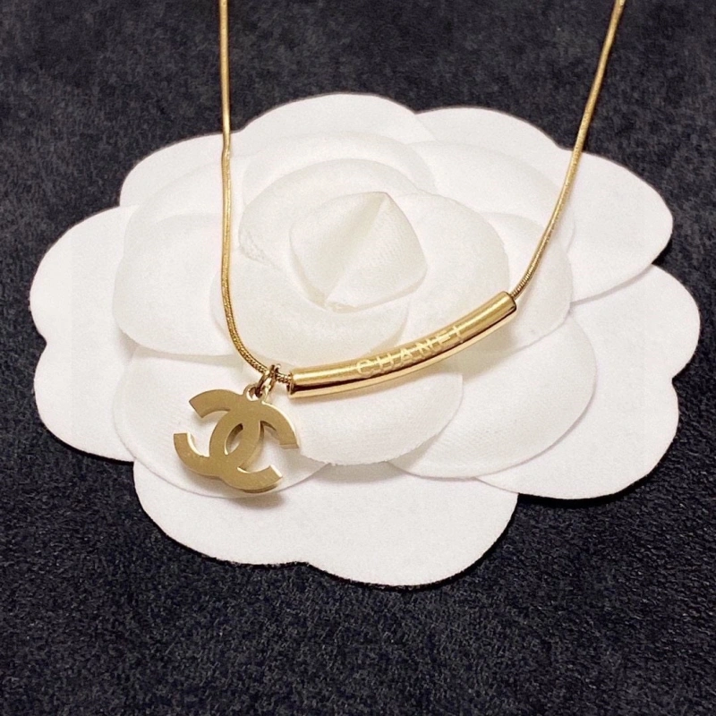 Affordable Chxnxl Necklaces 288265