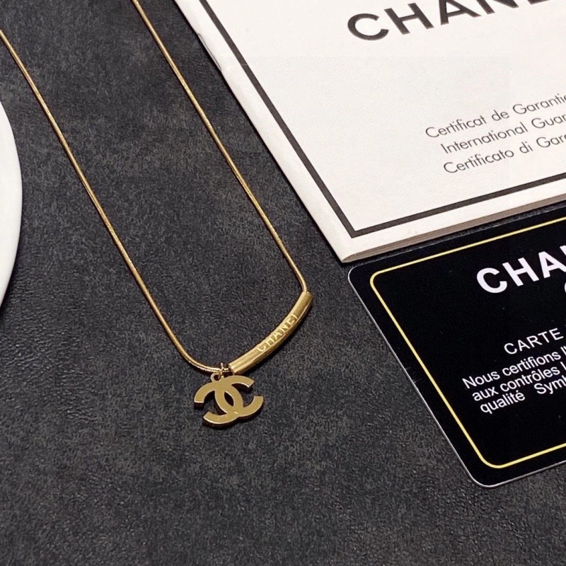 Affordable Chxnxl Necklaces 288265