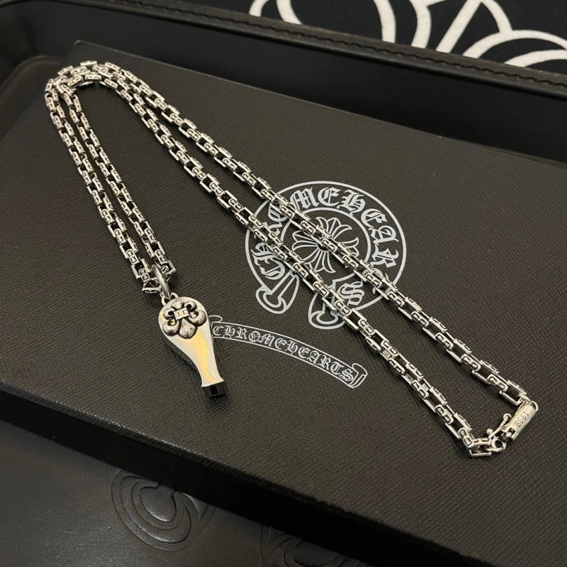 WellDesigned Chrxmx Hxxrts Necklaces 299773