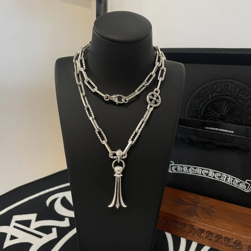 Chrxmx Hxxrts Necklaces AllSeason 299765