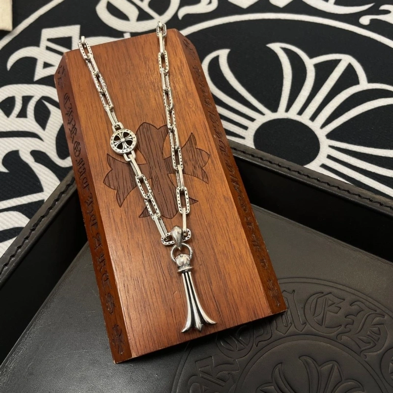Chrxmx Hxxrts Necklaces AllSeason 299765
