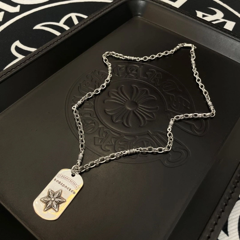 UrbanStyle Chrxmx Hxxrts Necklaces 299761