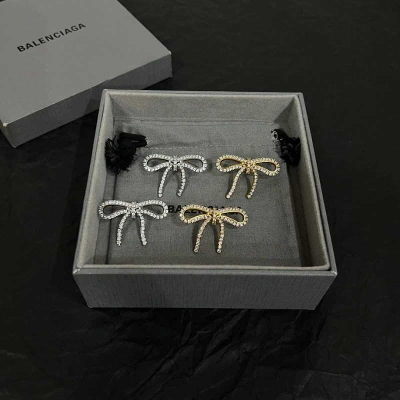 ModernLook Christian Dxxr Earrings 294916