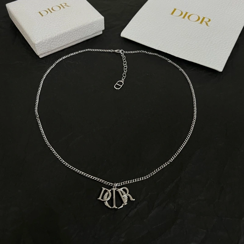 EasyMatch Christian Dxxr Necklaces 294721