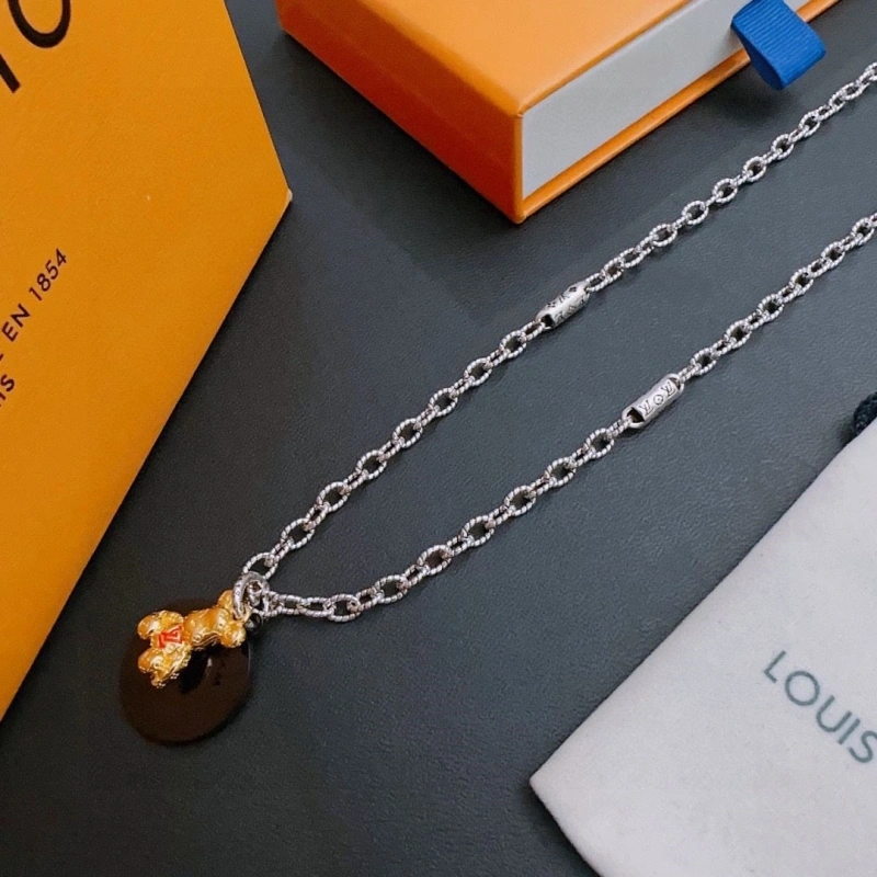 Sophisticated LX Necklaces 310833