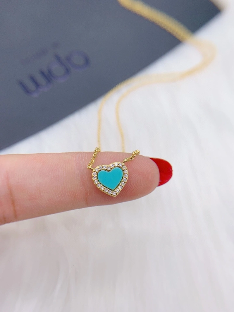 Comfortable Axm Necklaces 281588